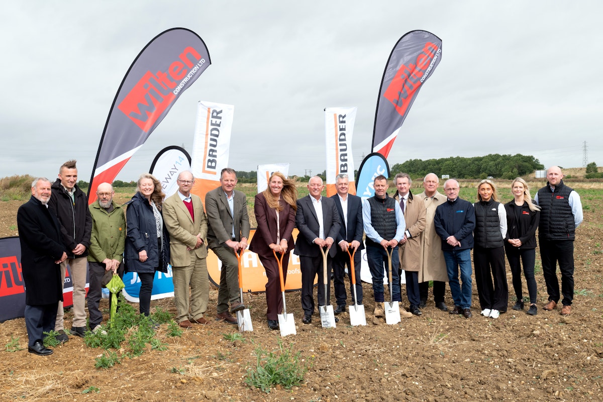 Councillor Andrew Mellen, Yvonne Higgins, Ian Madgwick, John Llewellyn and Justin Watts
